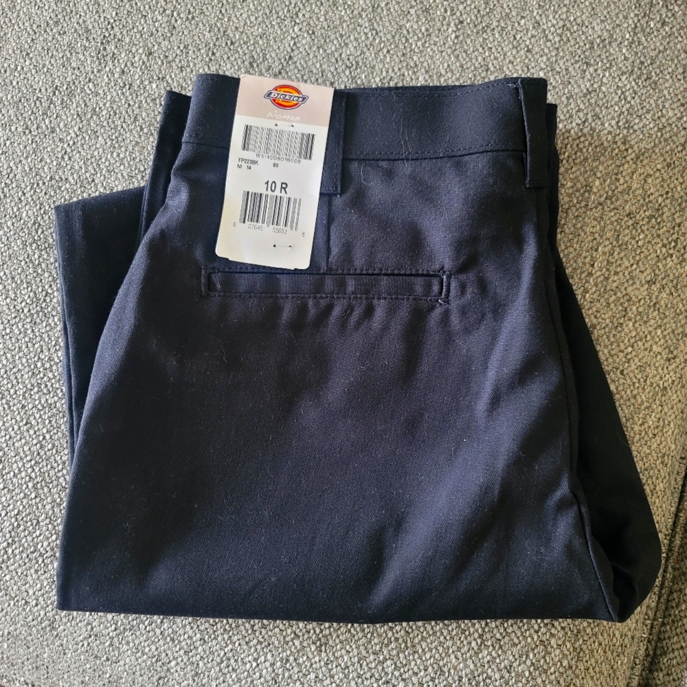 Womans Dickies Cargo Pants